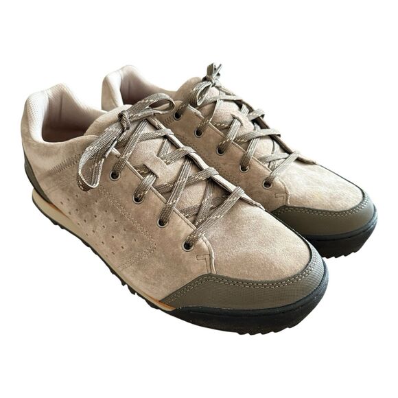 Eddie Bauer Mens Highland Sneaker 11.5 Gray Suede Lace Up New With Defects - Picture 1 of 11
